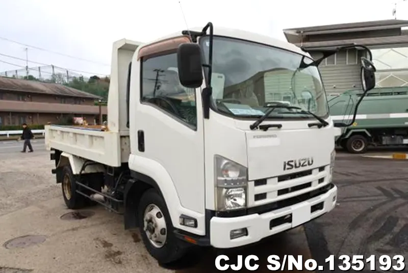 2014 Isuzu / Forward Stock No. 135193