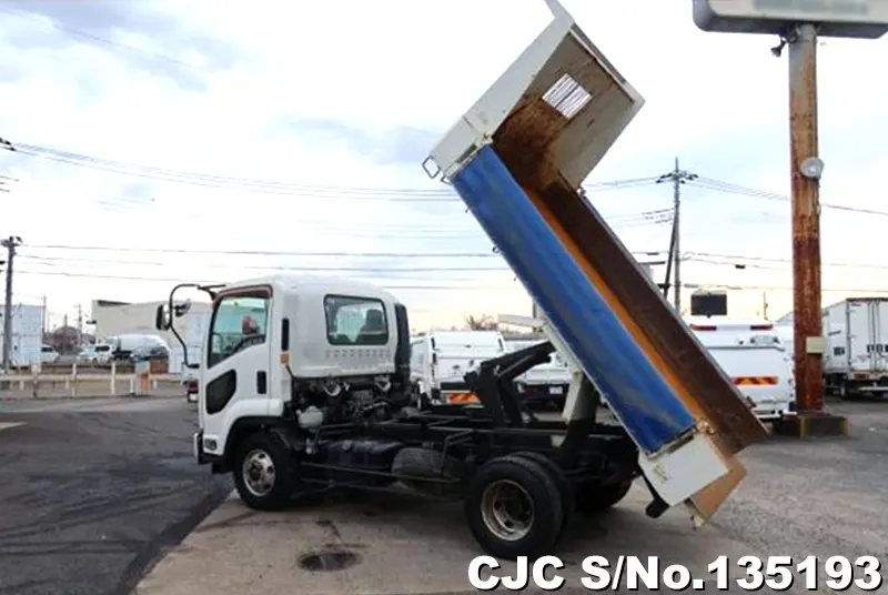 2014 Isuzu / Forward Stock No. 135193