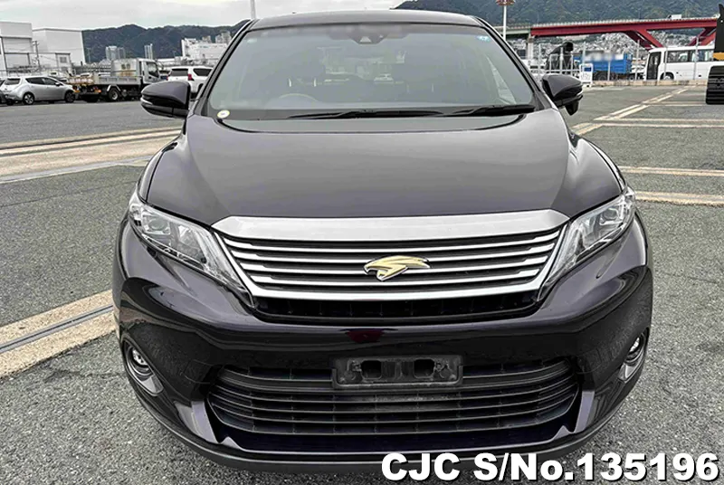 Toyota Harrier in Black for Sale Image 4