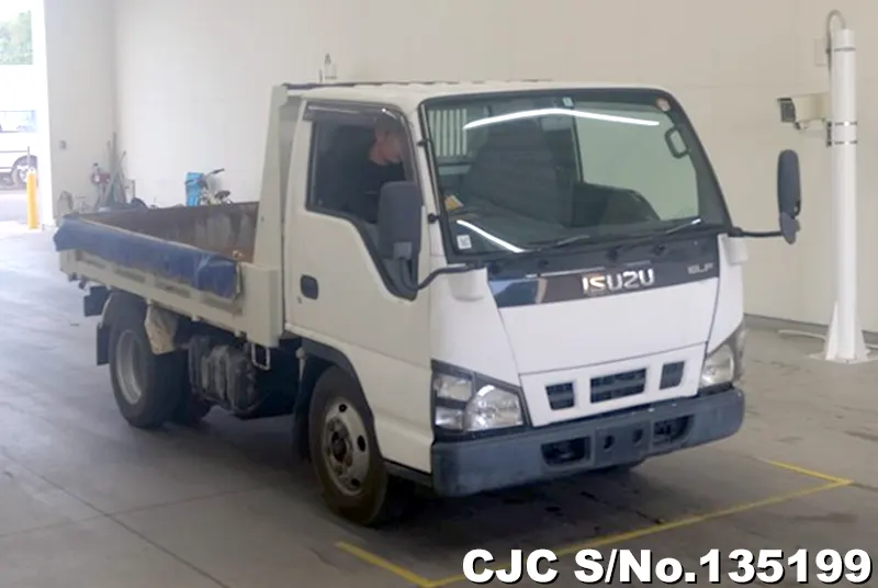 2007 Isuzu / Elf Stock No. 135199