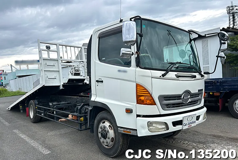 2005 Hino / Ranger Stock No. 135200
