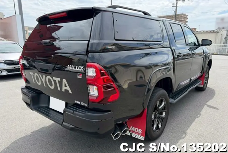 2024 Toyota / Hilux Stock No. 135202