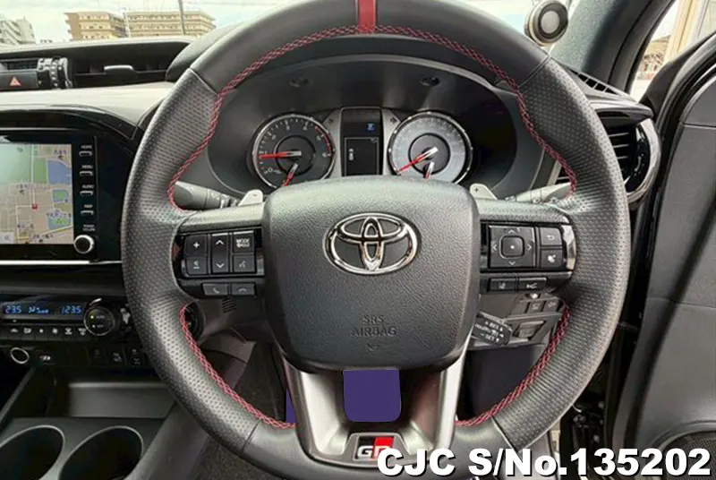 2024 Toyota / Hilux Stock No. 135202
