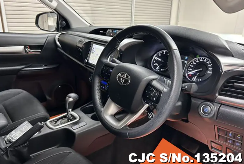 2024 Toyota / Hilux Stock No. 135204