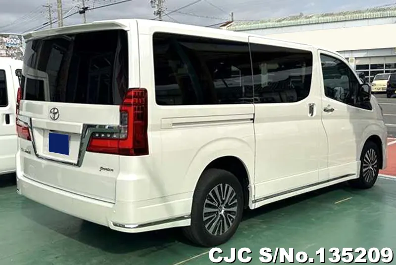2024 Toyota / GranAce Stock No. 135209