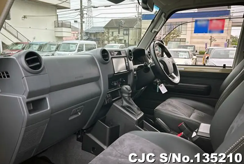 2024 Toyota / Land Cruiser Stock No. 135210