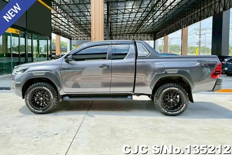 2023 Toyota / Hilux / Revo Rocco Stock No. 135212