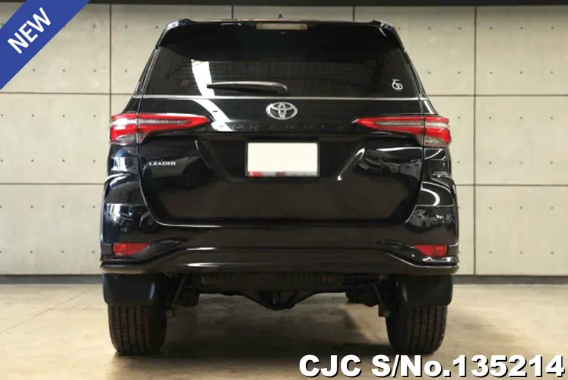 2023 Toyota / Fortuner Stock No. 135214