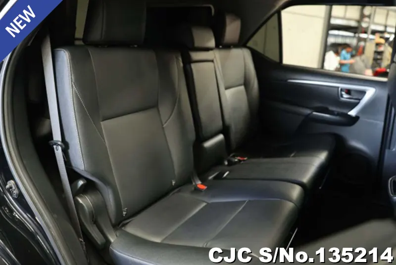 2023 Toyota / Fortuner Stock No. 135214