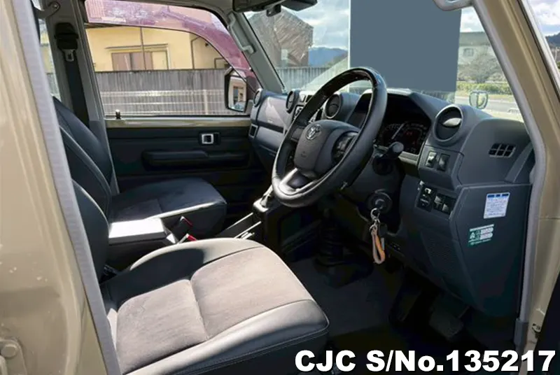 2024 Toyota / Land Cruiser Stock No. 135217