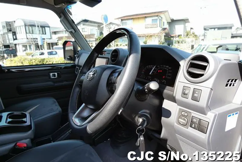 2024 Toyota / Land Cruiser Stock No. 135225