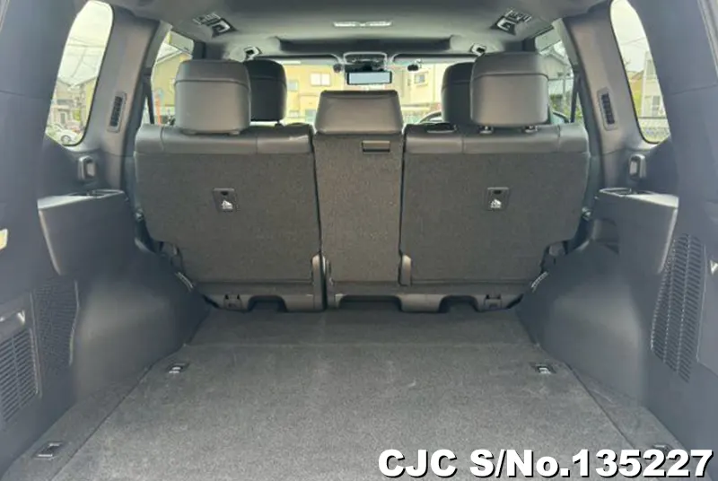 2024 Toyota / Land Cruiser Stock No. 135227