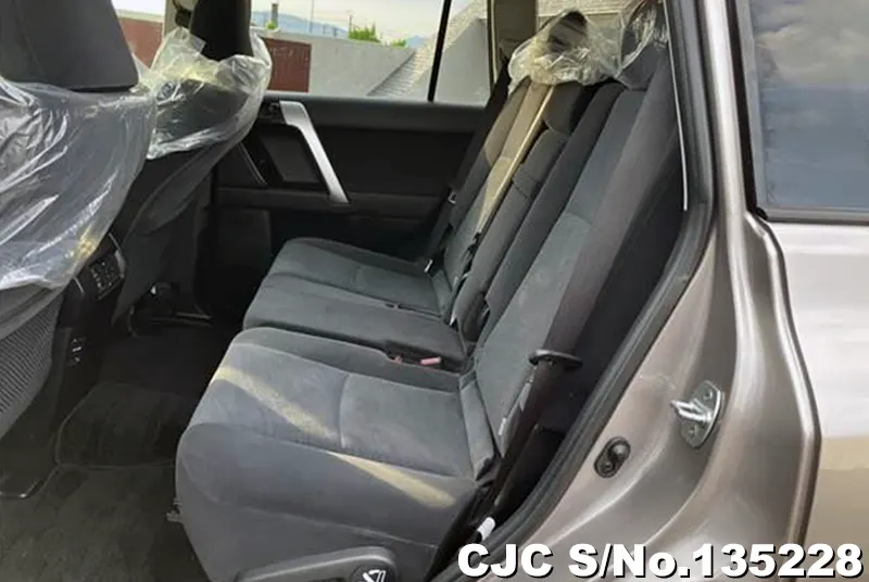 2023 Toyota / Land Cruiser Prado Stock No. 135228
