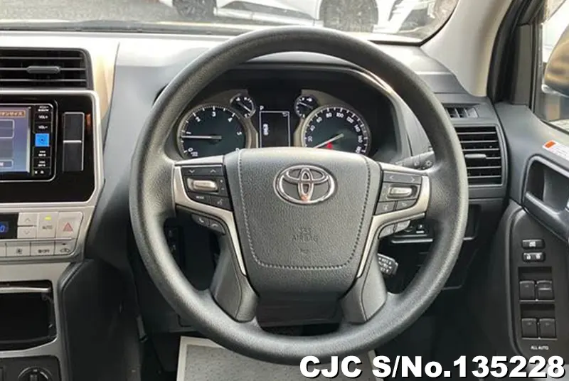 2023 Toyota / Land Cruiser Prado Stock No. 135228