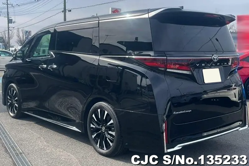 2023 Toyota / Vellfire Stock No. 135233