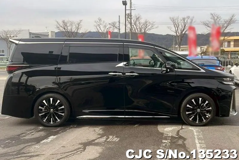 2023 Toyota / Vellfire Stock No. 135233