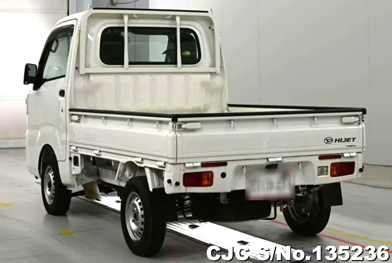 2019 Daihatsu / Hijet Stock No. 135236