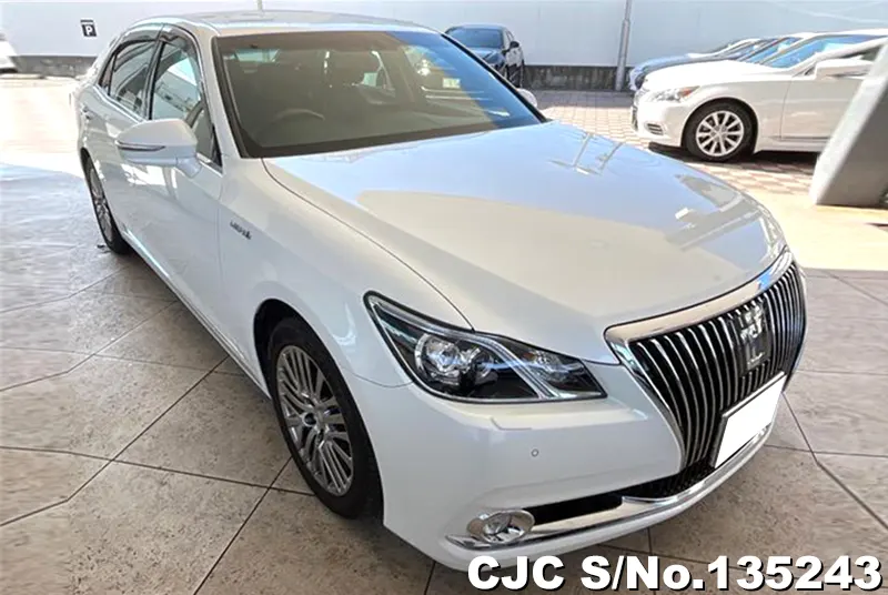 2016 Toyota / Crown Stock No. 135243