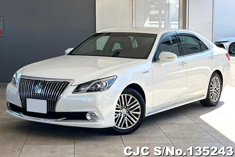 2016 Toyota / Crown Stock No. 135243