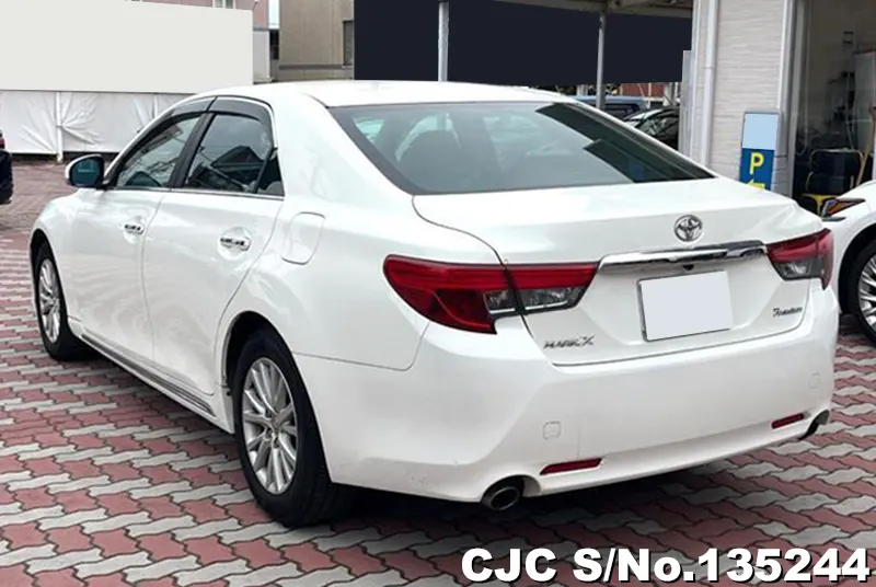 2016 Toyota / Mark X Stock No. 135244