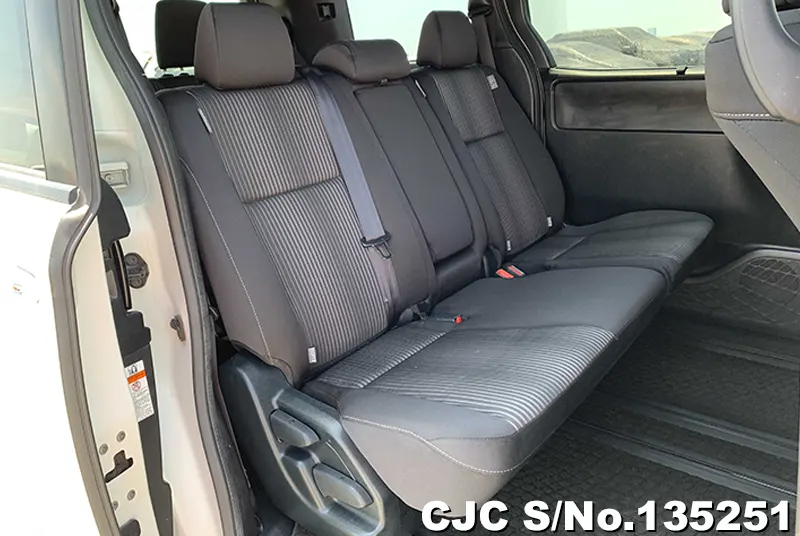 2017 Toyota / Voxy Stock No. 135251