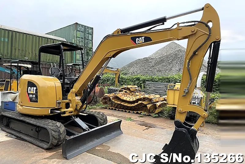 2015 Caterpillar / 305-5ECR Excavator 305.5E CR