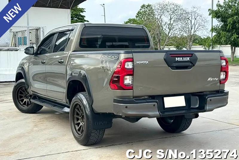2021 Toyota / Hilux / Revo Rocco Stock No. 135274