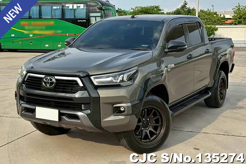 2021 Toyota / Hilux / Revo Rocco Stock No. 135274