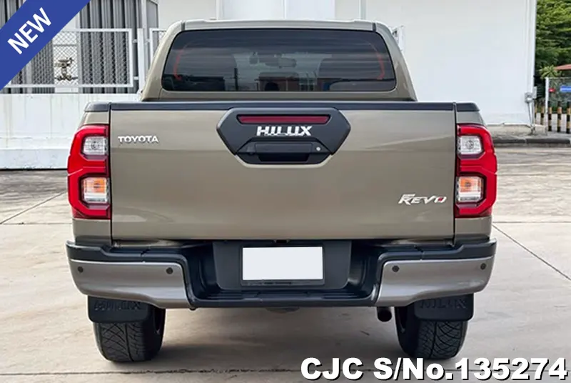 2021 Toyota / Hilux / Revo Rocco Stock No. 135274