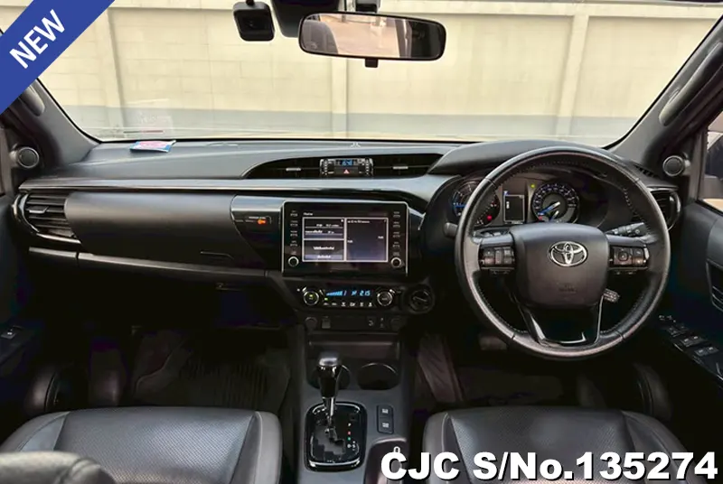 2021 Toyota / Hilux / Revo Rocco Stock No. 135274
