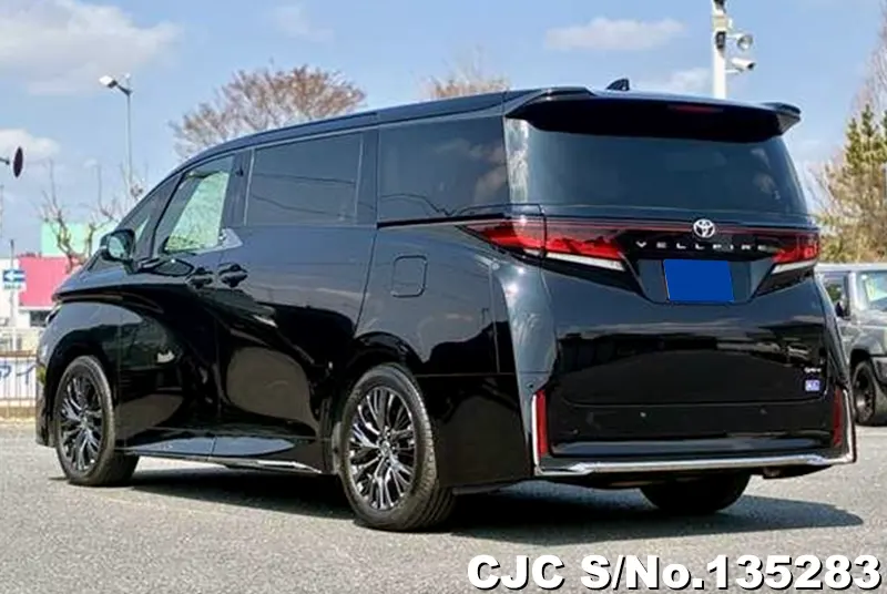 2024 Toyota / Vellfire Stock No. 135283