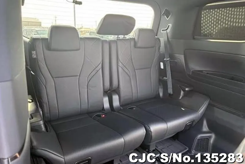 2024 Toyota / Vellfire Stock No. 135283