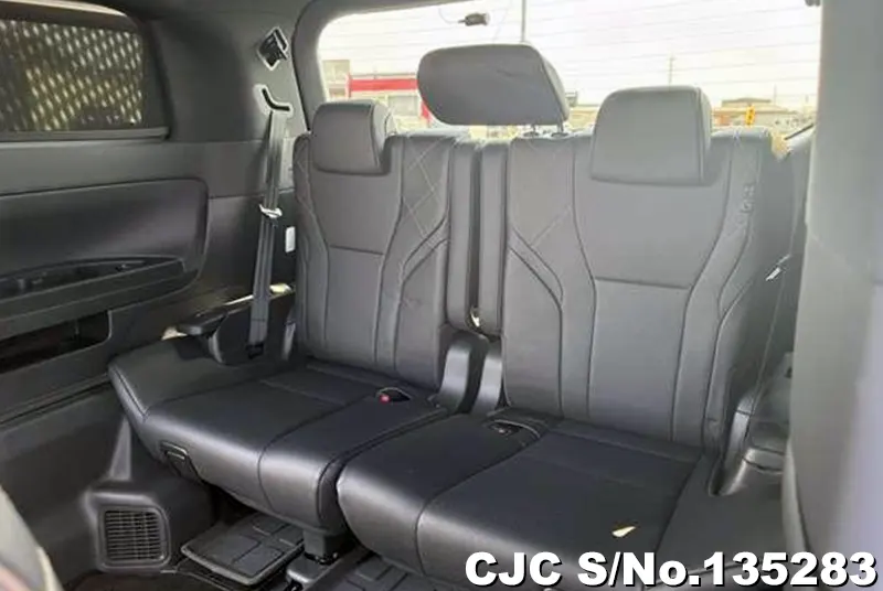 2024 Toyota / Vellfire Stock No. 135283