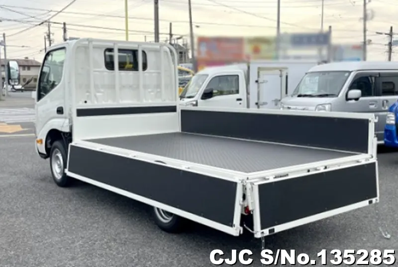 2026 Toyota / Dyna Stock No. 135285