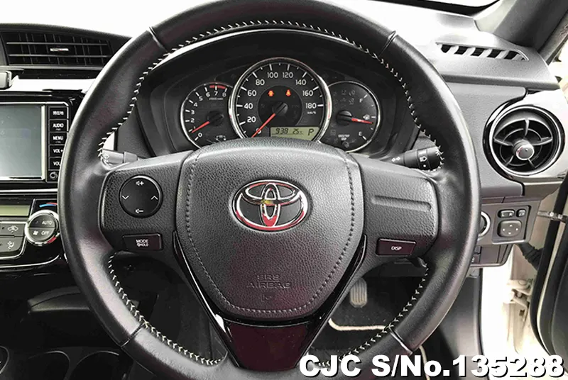 Toyota Corolla Axio in Pearl for Sale Image 13