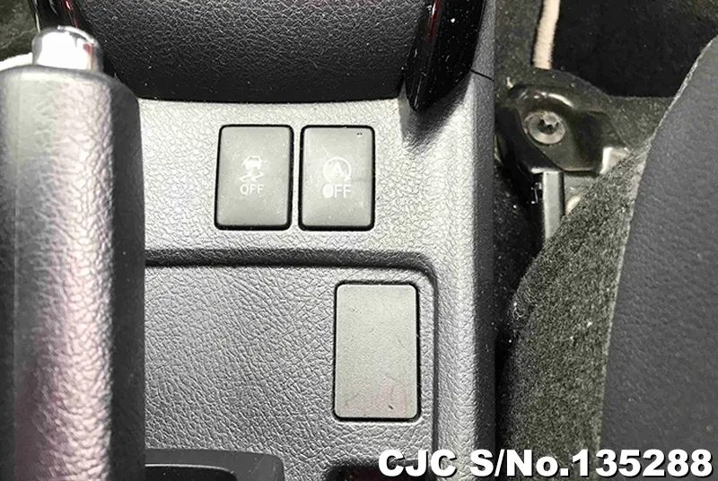 Toyota Corolla Axio in Pearl for Sale Image 16