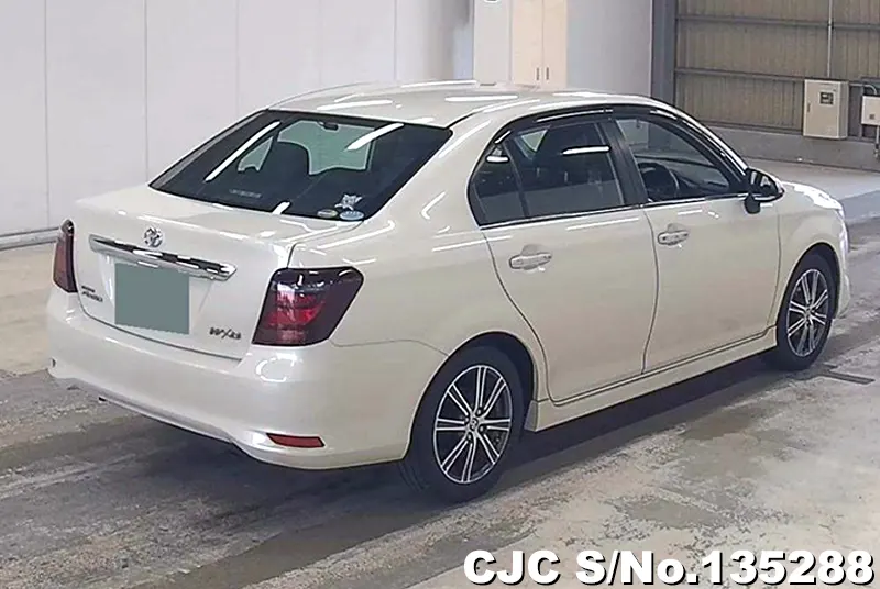 2016 Toyota / Corolla Axio Stock No. 135288