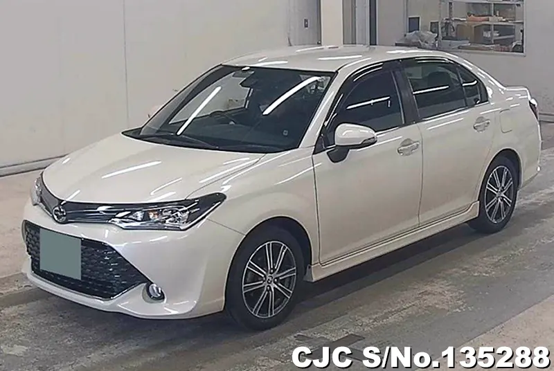2016 Toyota / Corolla Axio Stock No. 135288