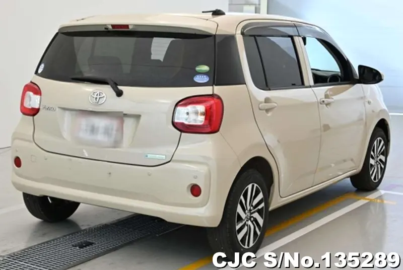2020 Toyota / Passo Stock No. 135289