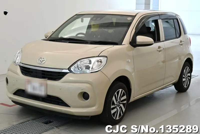 2020 Toyota / Passo Stock No. 135289