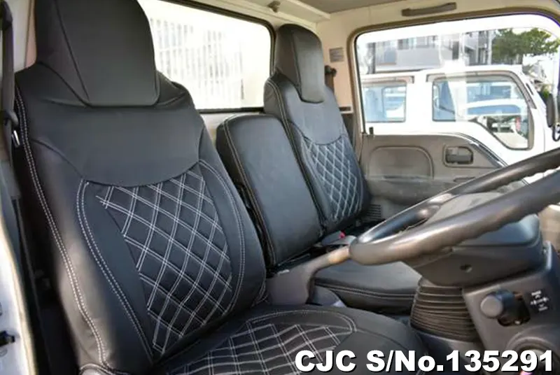 2009 Mazda / Titan Stock No. 135291