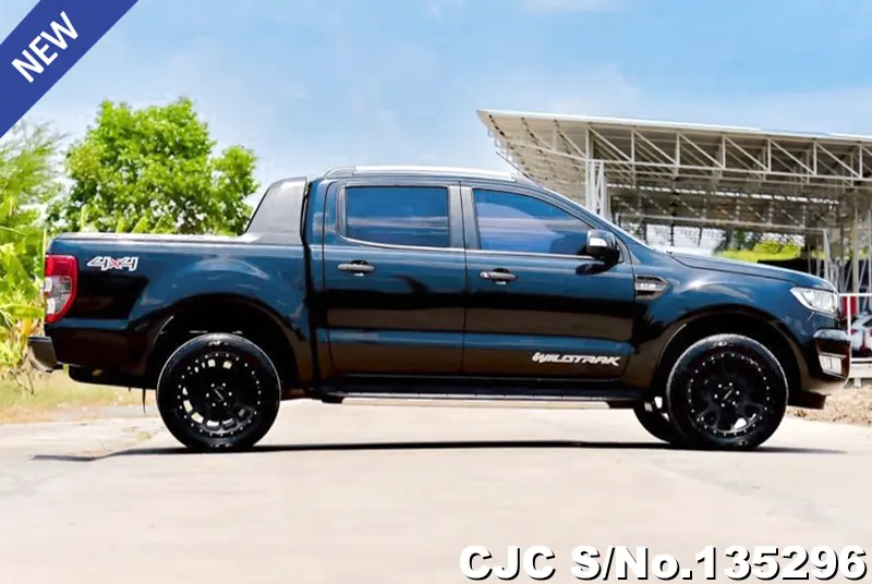 Ford Ranger in Black for Sale Image 6