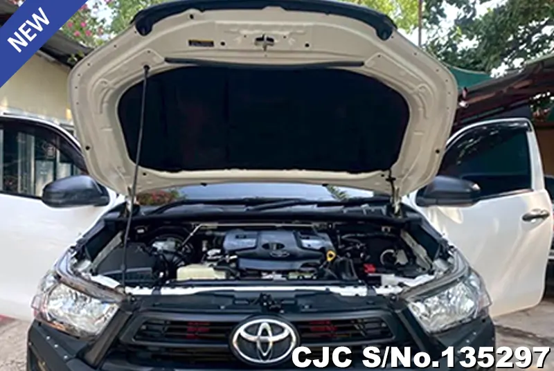 2022 Toyota / Hilux / Revo Stock No. 135297