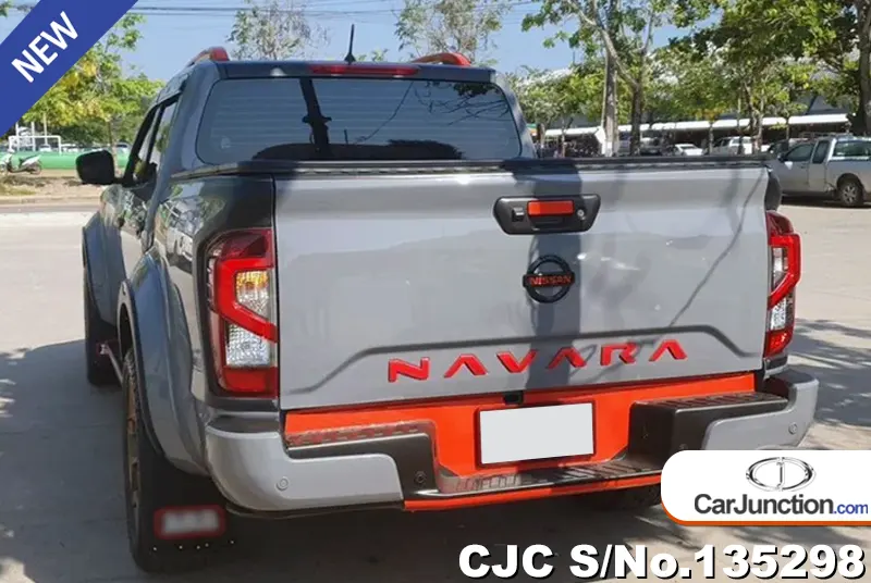 2022 Nissan / Navara Stock No. 135298