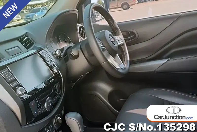2022 Nissan / Navara Stock No. 135298