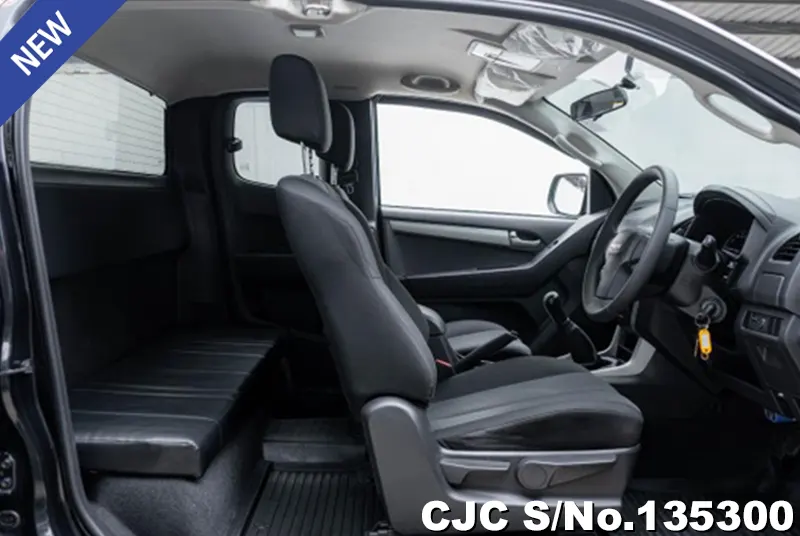 2015 Isuzu / D-Max Stock No. 135300