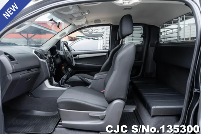 2015 Isuzu / D-Max Stock No. 135300