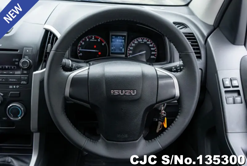 Isuzu D-Max in Black for Sale Image 7