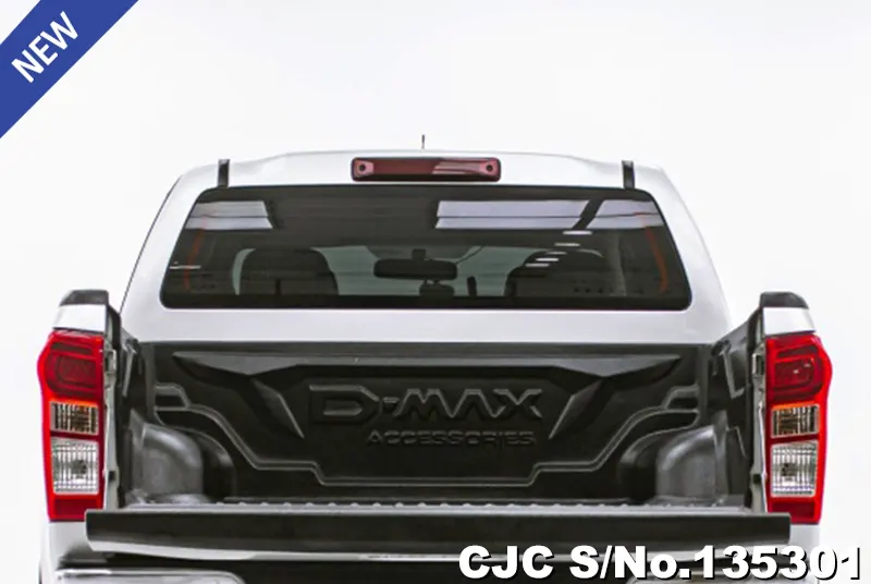 Isuzu D-Max in Gray for Sale Image 4