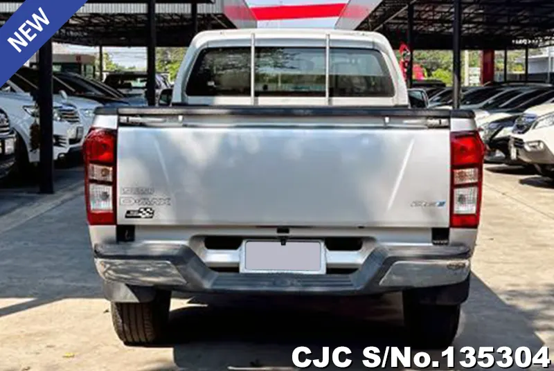 Isuzu D-Max in Silver for Sale Image 5